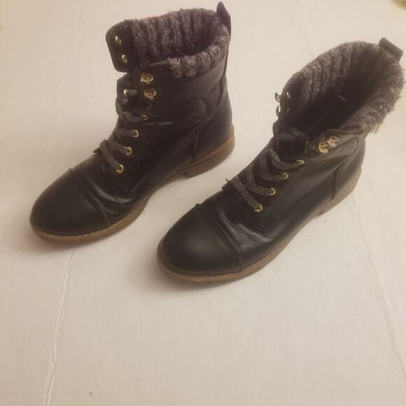 Tommy Hilfiger Women's “TWOMAR2” Lace-Up Combat Style Ankle Boots Black Size 6 M - Picture 1 of 12